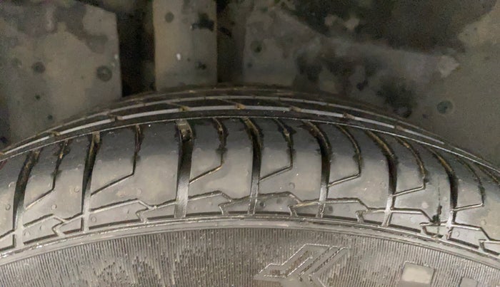 2020 MG HECTOR SHARP 1.5 DCT PETROL, Petrol, Automatic, 85,079 km, Right Rear Tyre Tread