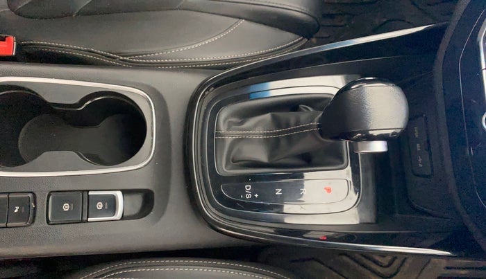 2020 MG HECTOR SHARP 1.5 DCT PETROL, Petrol, Automatic, 85,079 km, Gear Lever
