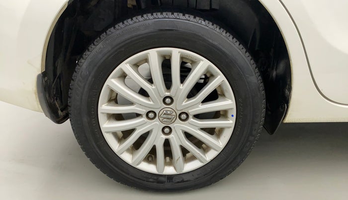 2017 Maruti Dzire ZXI, Petrol, Manual, 99,709 km, Right Rear Wheel