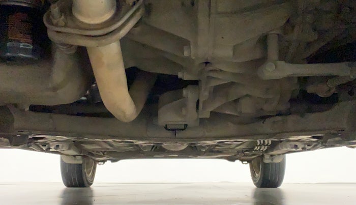 2017 Maruti Dzire ZXI, Petrol, Manual, 99,709 km, Front Underbody