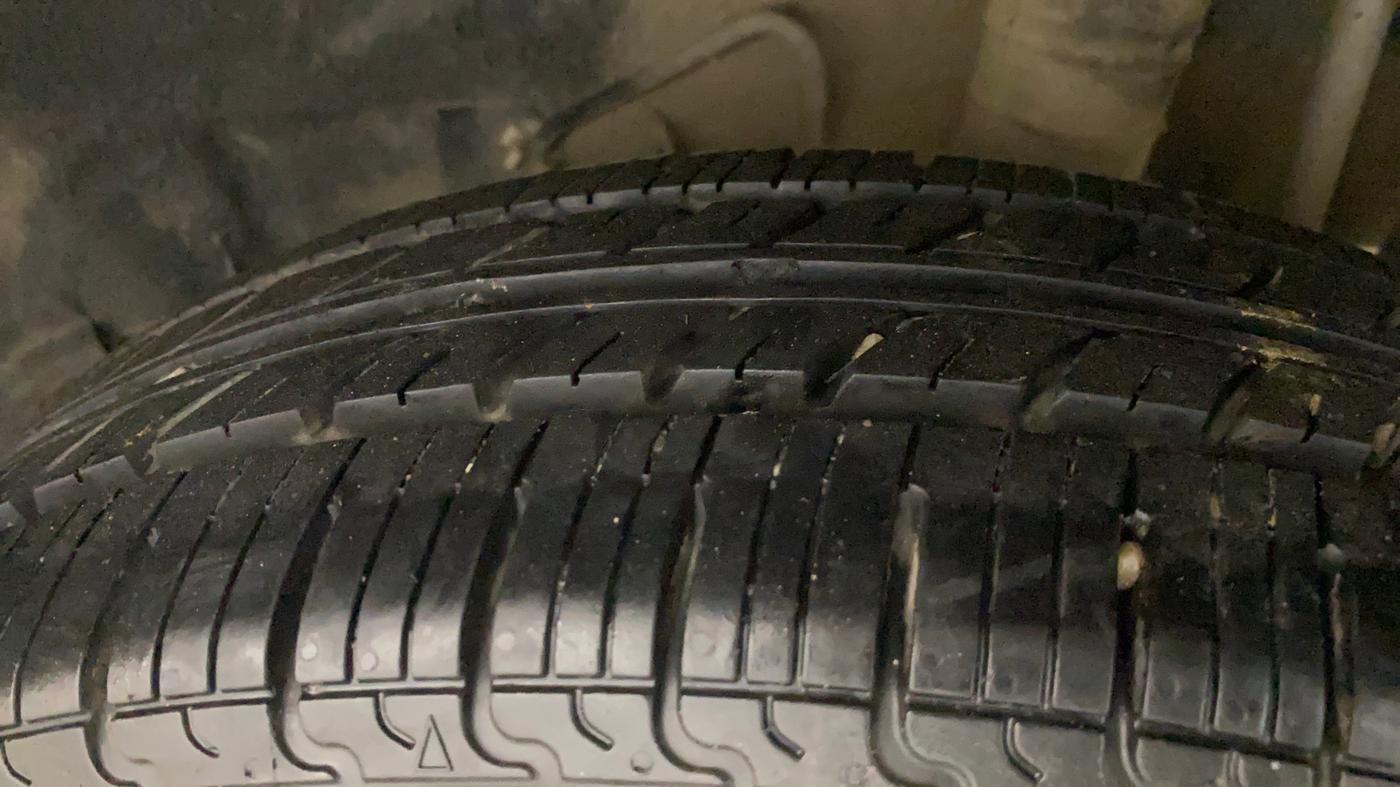 2019 Datsun Go T(O), Petrol, Manual, 70,423 km, Left Rear Tyre Tread