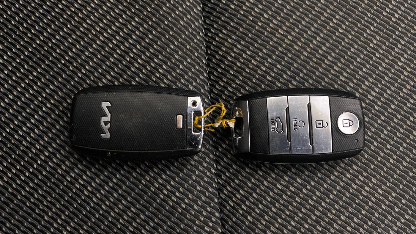 2022 KIA SELTOS HTK PLUS 1.5, Petrol, Manual, 82,149 km, Key Close Up
