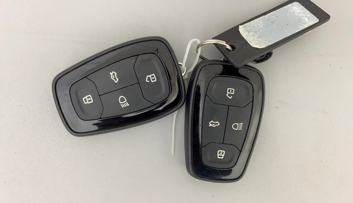 2022 Tata NEXON XZA PLUS (HS) PETROL, Petrol, Automatic, 21,010 km, Key Close Up