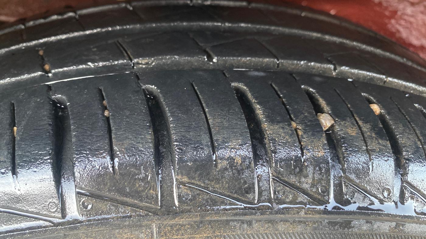 2015 Maruti Celerio VXI AMT, Petrol, Automatic, 86,259 km, Right Rear Tyre Tread