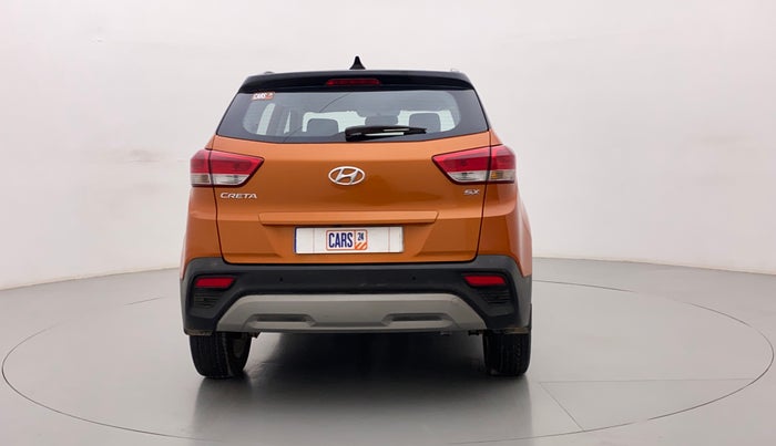 2018 Hyundai Creta SX 1.6 PETROL DUAL TONE, Petrol, Manual, 27,857 km, Back/Rear