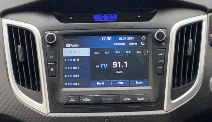2018 Hyundai Creta SX 1.6 PETROL DUAL TONE, Petrol, Manual, 27,857 km, Infotainment System