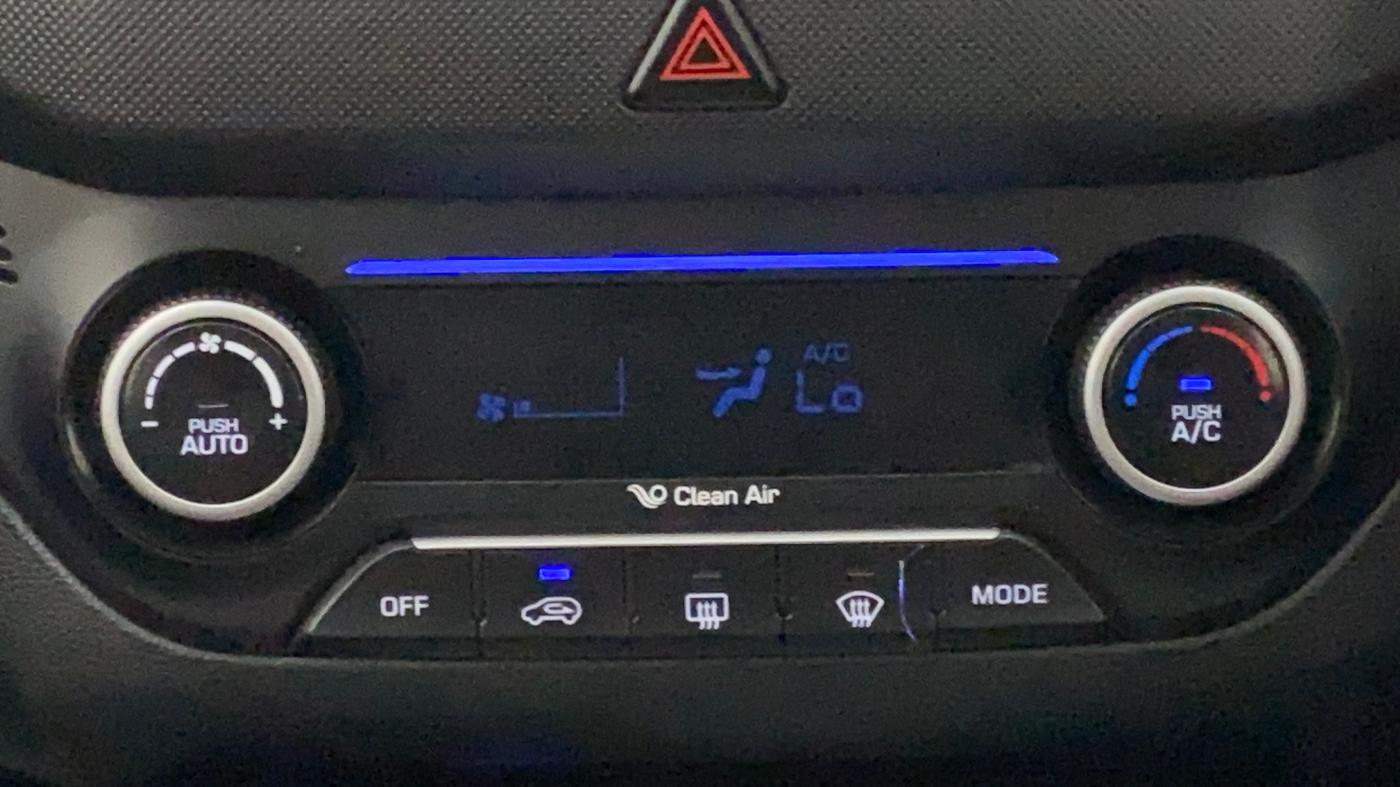 2018 Hyundai Creta SX 1.6 PETROL DUAL TONE, Petrol, Manual, 27,857 km, Automatic Climate Control
