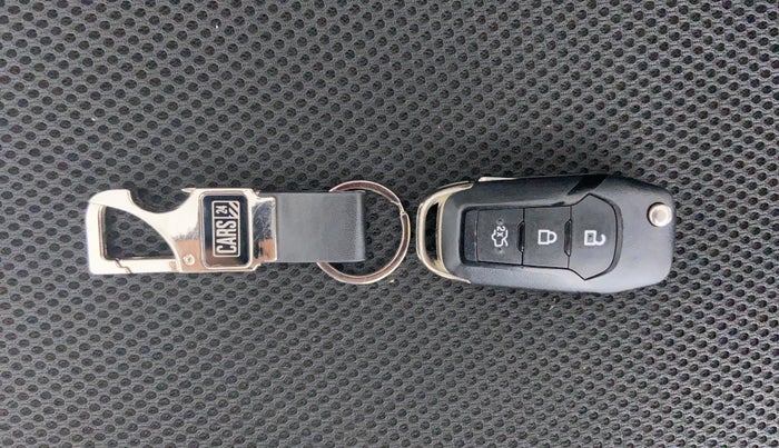 2017 Ford Figo Aspire 1.2 TITANIUM PETROL, Petrol, Manual, 34,784 km, Key Close-up