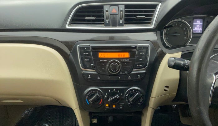2016 Maruti Ciaz VXI, Petrol, Manual, 60,351 km, Air Conditioner