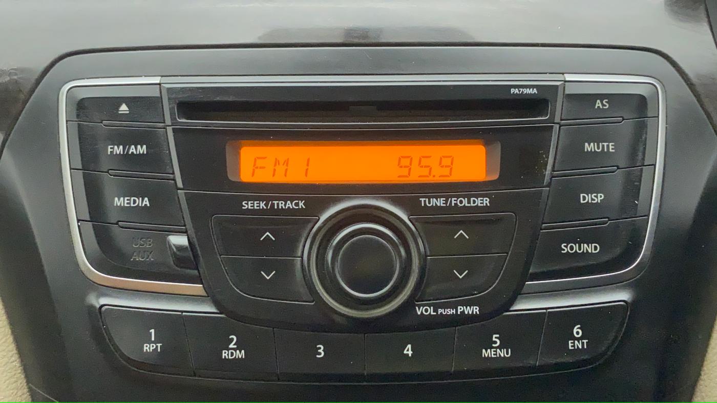 2016 Maruti Ciaz VXI, Petrol, Manual, 60,351 km, Infotainment System