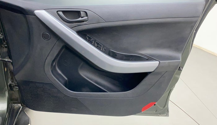 2021 Tata NEXON XM SUNROOF PETROL, Petrol, Manual, 14,800 km, Driver Side Door Panels Control