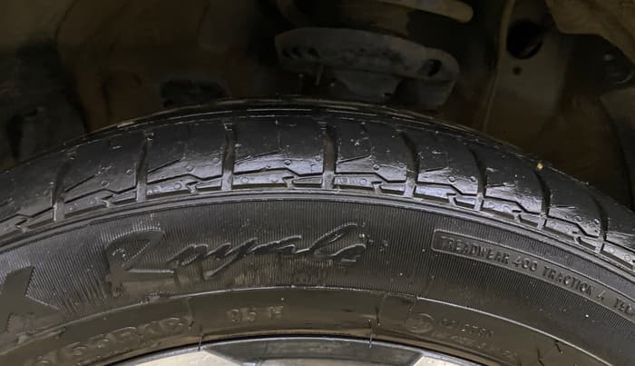 2023 Hyundai ALCAZAR  SIGNATURE (O) DCT 1.5 PETROL 7STR, Petrol, Automatic, 36,279 km, Left Front Tyre Tread