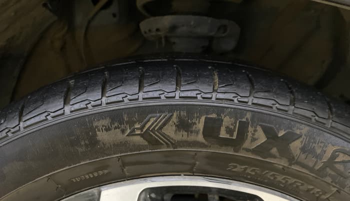 2023 Hyundai ALCAZAR  SIGNATURE (O) DCT 1.5 PETROL 7STR, Petrol, Automatic, 36,279 km, Right Front Tyre Tread