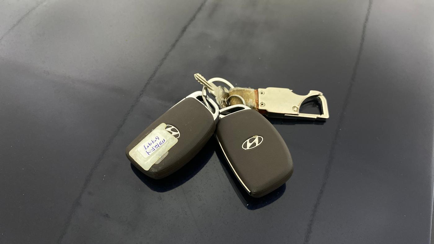 2023 Hyundai ALCAZAR  SIGNATURE (O) DCT 1.5 PETROL 7STR, Petrol, Automatic, 36,394 km, Key Close Up