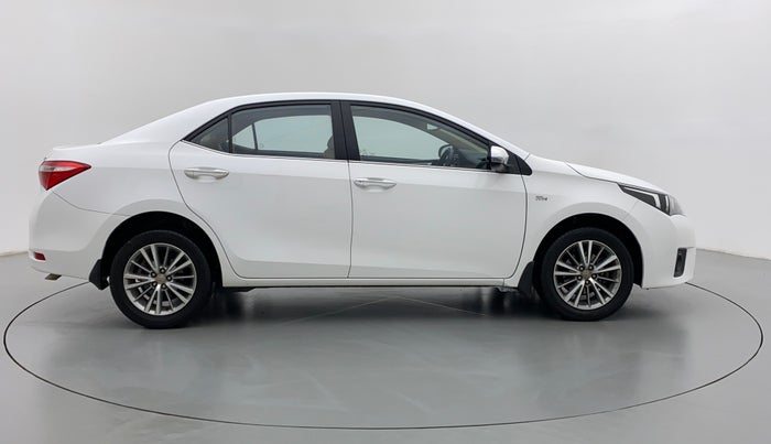 2015 Toyota Corolla Altis VL AT, Petrol, Automatic, 19,880 km, Right Side