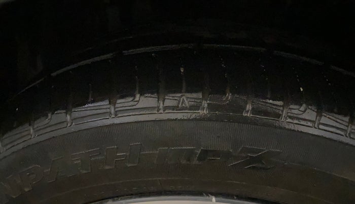 2021 Tata ALTROZ XZ PETROL, Petrol, Manual, 98,370 km, Left Front Tyre Tread