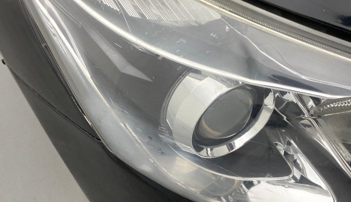 2017 Maruti Ciaz ALPHA 1.4 PETROL, Petrol, Manual, 34,522 km, Right headlight - Minor scratches