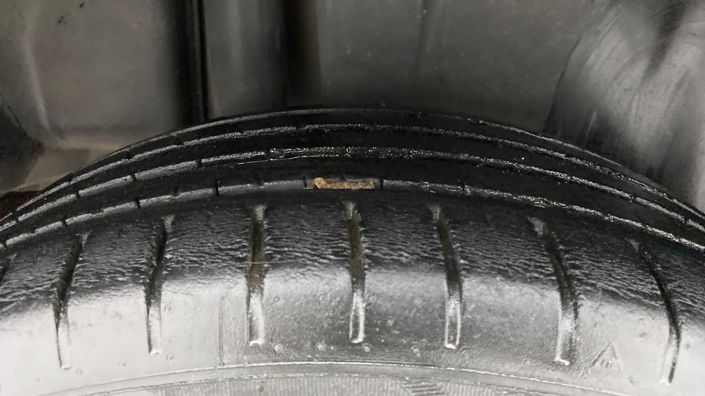 2017 Maruti Ciaz ALPHA 1.4 PETROL, Petrol, Manual, 34,522 km, Right Rear Tyre Tread
