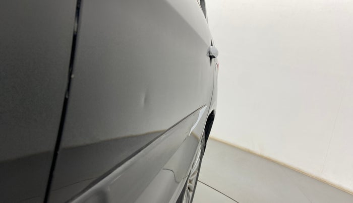 2017 Maruti Ciaz ALPHA 1.4 PETROL, Petrol, Manual, 34,522 km, Rear left door - Slightly dented