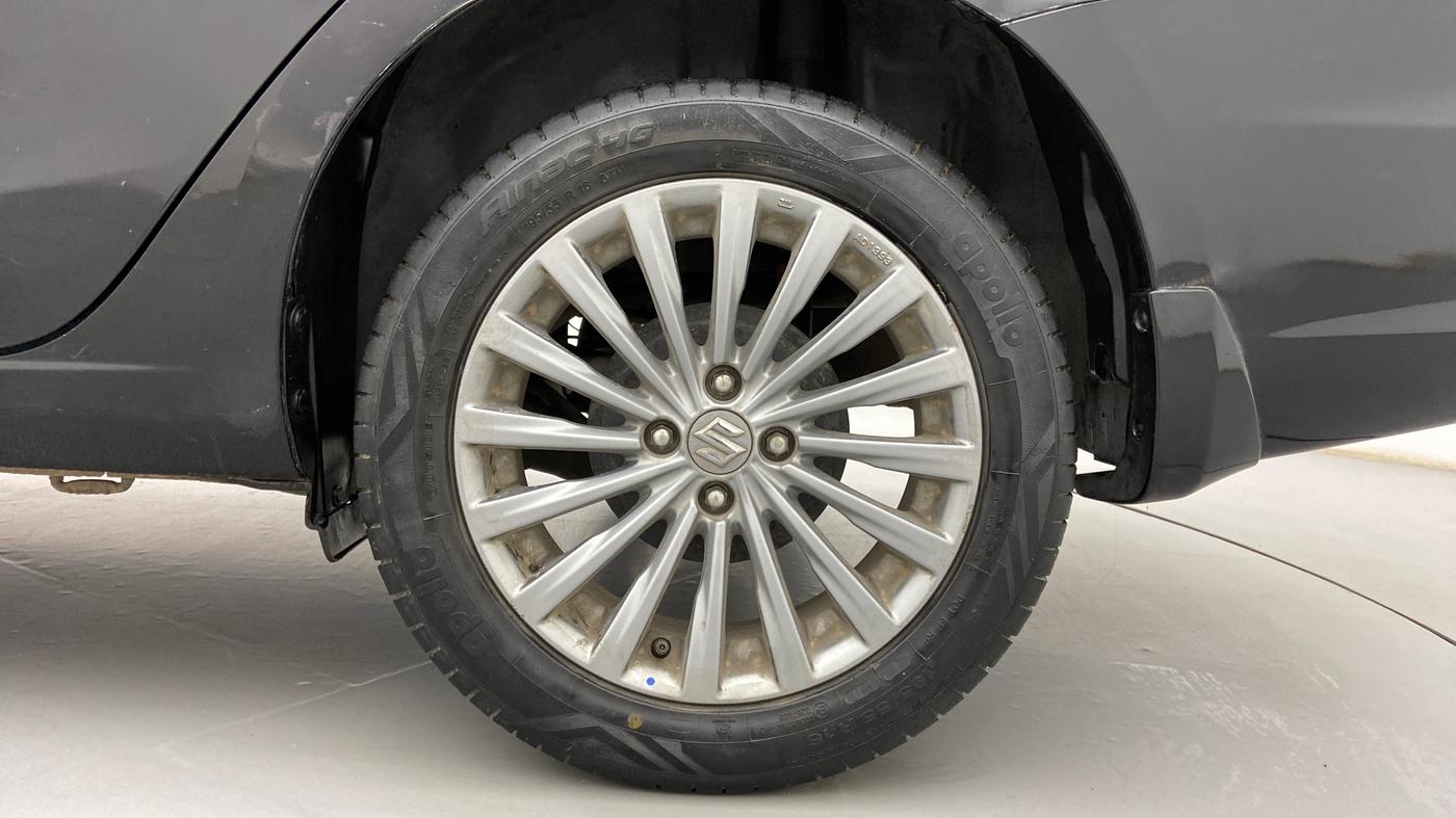 2017 Maruti Ciaz ALPHA 1.4 PETROL, Petrol, Manual, 34,522 km, Left Rear Wheel