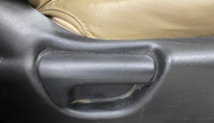 2019 Honda Jazz 1.2L I-VTEC VX CVT, Petrol, Automatic, 20,736 km, Driver Side Adjustment Panel