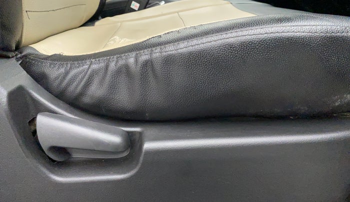 2014 Maruti Wagon R 1.0 VXI, Petrol, Manual, Driver Side Adjustment Panel