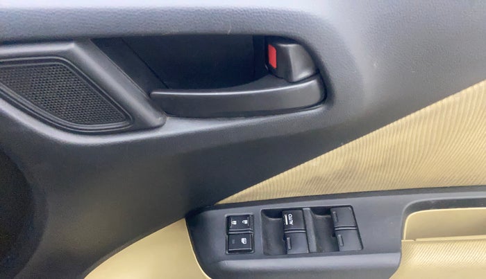 2014 Honda City 1.5L I-VTEC V MT, Petrol, Manual, 96,436 km, Driver Side Door Panels Control