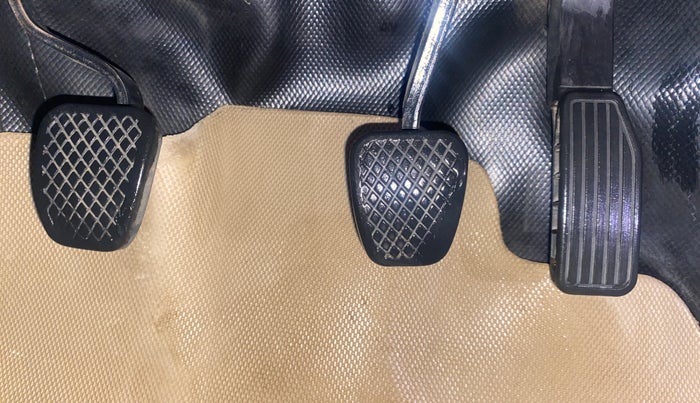 2014 Honda City 1.5L I-VTEC V MT, Petrol, Manual, 96,436 km, Pedals