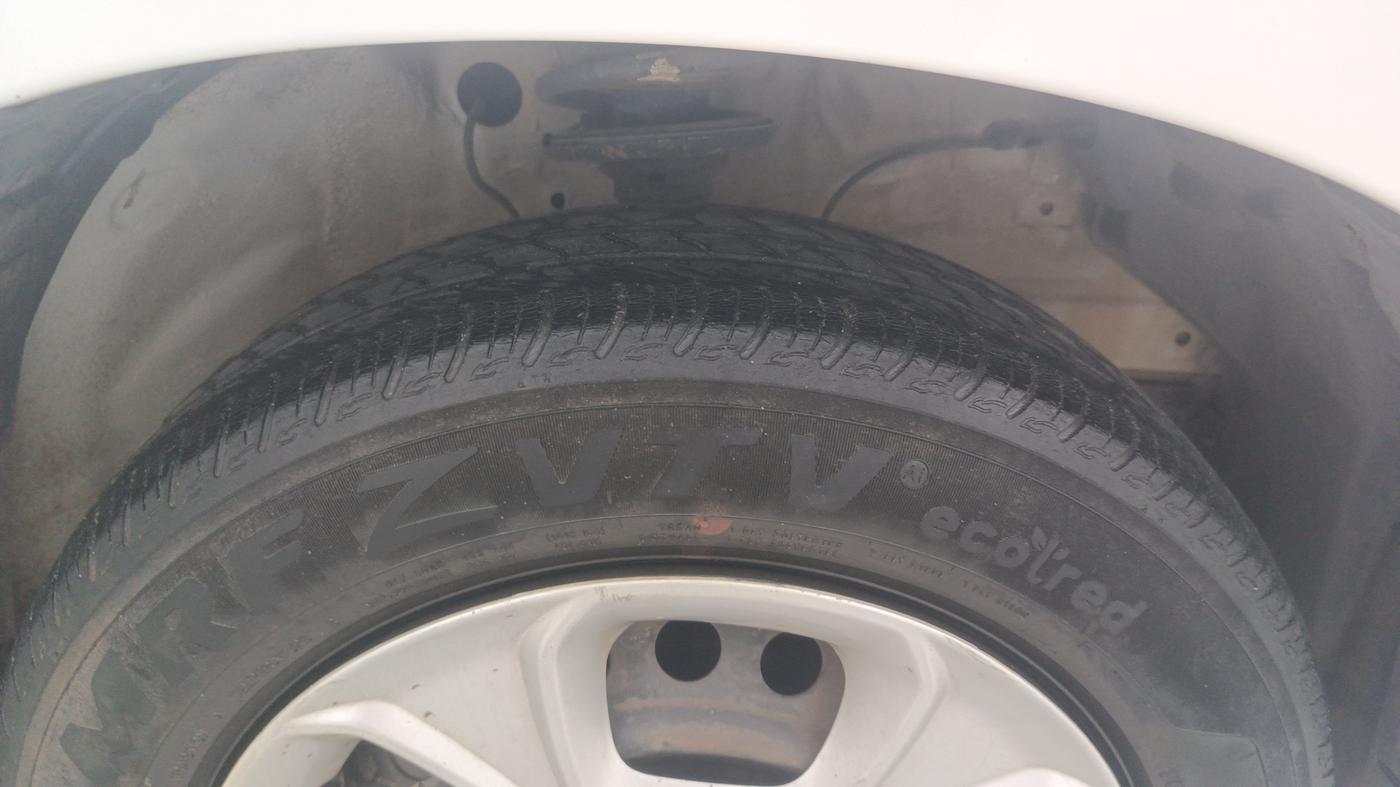 2022 Maruti S PRESSO VXI (O), Petrol, Manual, 69,393 km, Right Front Tyre Tread