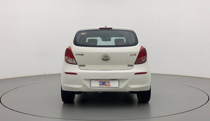 2014 Hyundai i20 SPORTZ 1.4 CRDI, Diesel, Manual, 1,24,528 km, Back/Rear