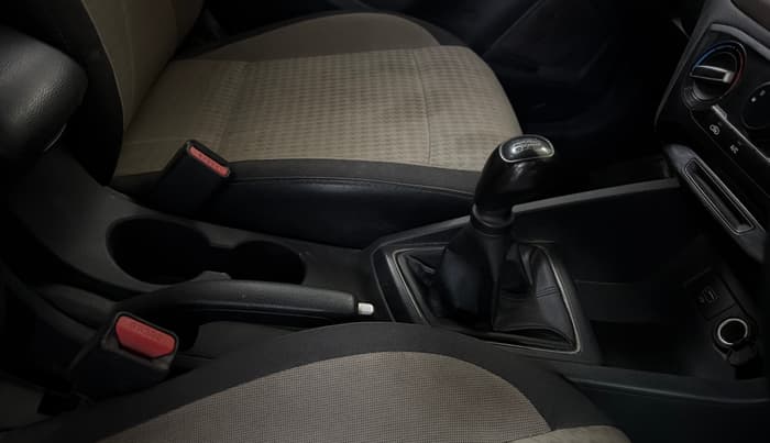 2020 Hyundai Elite i20 MAGNA PLUS 1.2, CNG, Manual, 68,222 km, Gear Lever