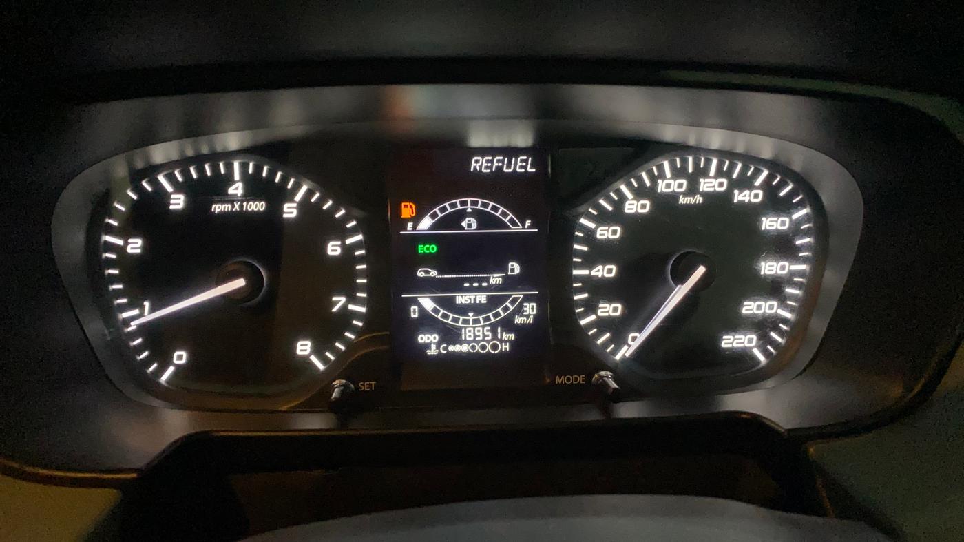 2023 Tata PUNCH ADVENTURE CAMO MT, Petrol, Manual, 18,949 km, Odometer Image