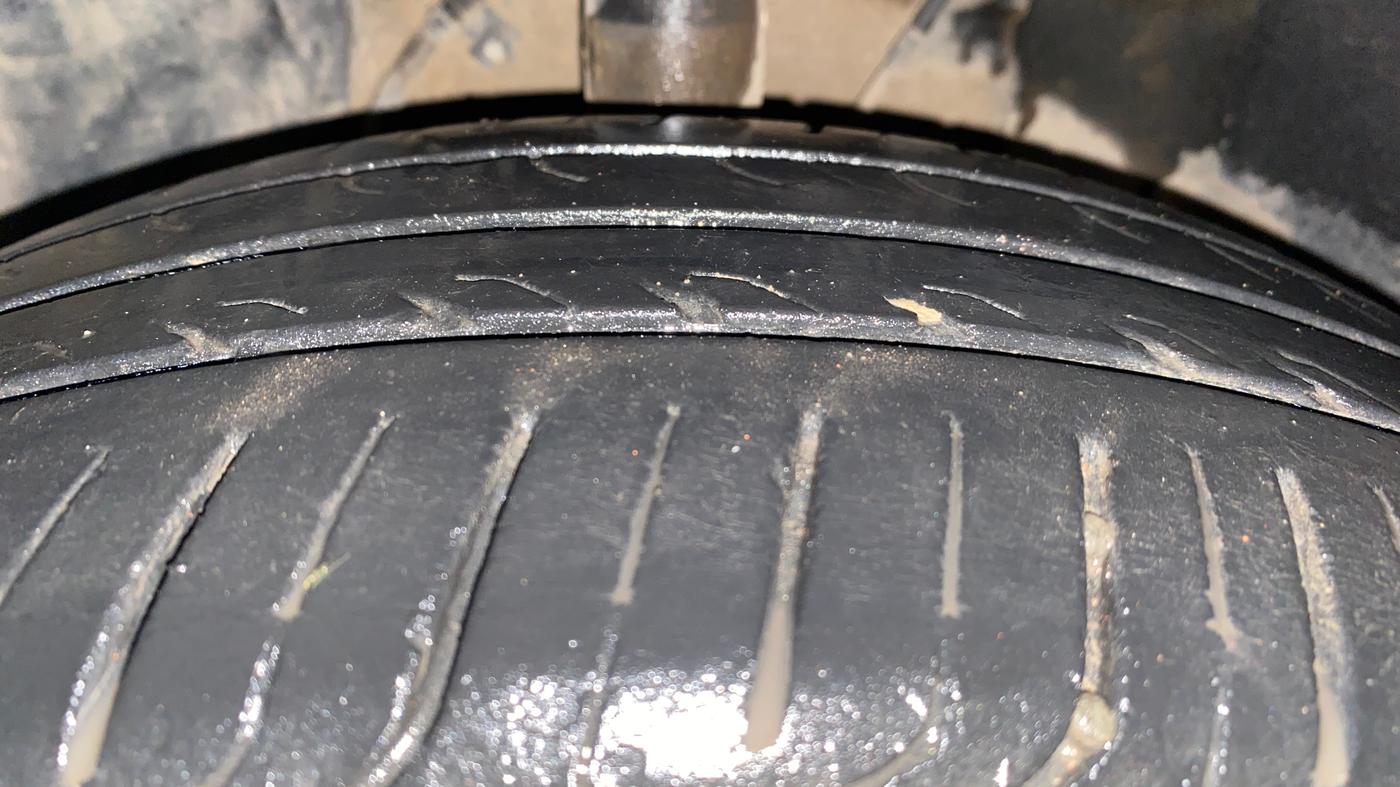 2021 Tata ALTROZ XZ PLUS PETROL DARK EDITION, Petrol, Manual, 58,500 km, Left Front Tyre Tread