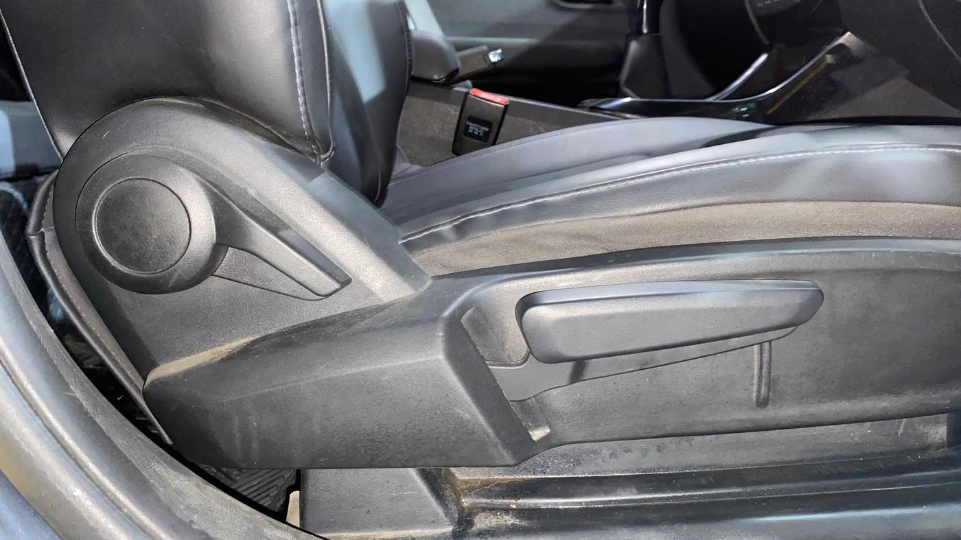 2021 Tata ALTROZ XZ PLUS PETROL DARK EDITION, Petrol, Manual, 58,500 km, Driver Side Adjustment Panel