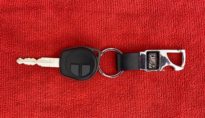 2014 Maruti Swift Dzire VXI, Petrol, Manual, 72,944 km, Key Close Up