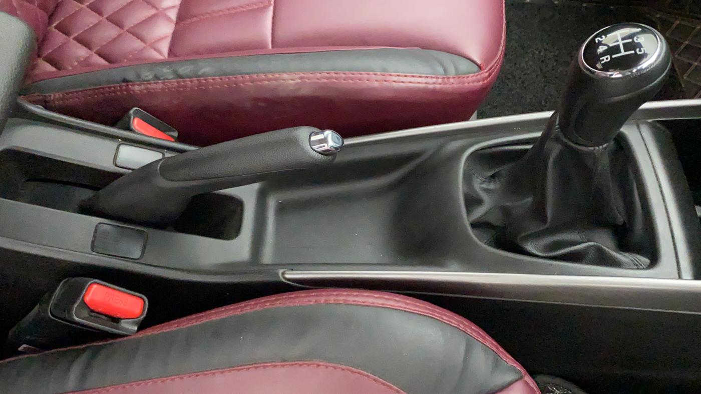 2021 Maruti Baleno ZETA PETROL 1.2, Petrol, Manual, 16,844 km, Gear Lever
