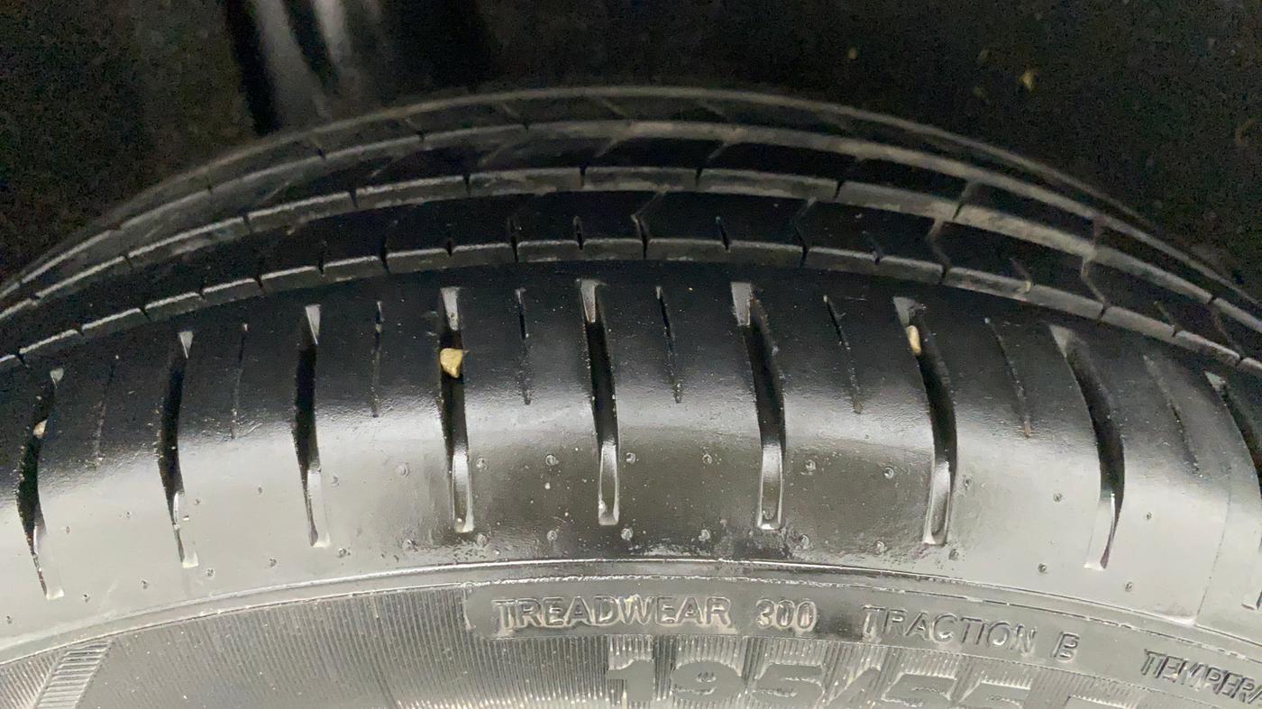 2021 Maruti Baleno ZETA PETROL 1.2, Petrol, Manual, 16,844 km, Right Rear Tyre Tread