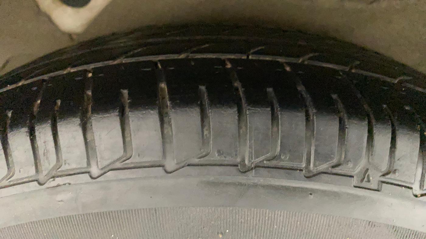 2012 Hyundai i10 ERA 1.1, Petrol, Manual, 88,916 km, Right Rear Tyre Tread