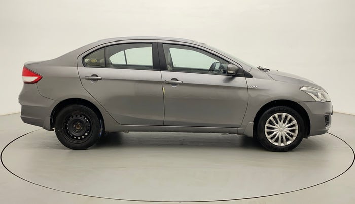 2015 Maruti Ciaz VXI+, Petrol, Manual, 79,817 km, Right Side View