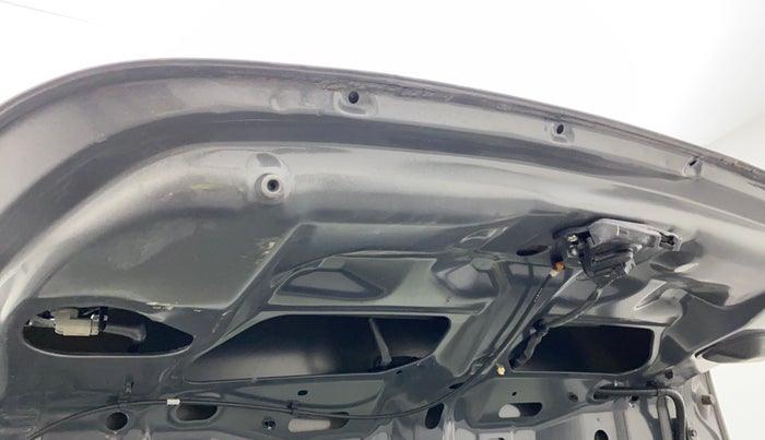 2015 Maruti Ciaz VXI+, Petrol, Manual, 79,817 km, Dicky (Boot door) - Slightly rusted