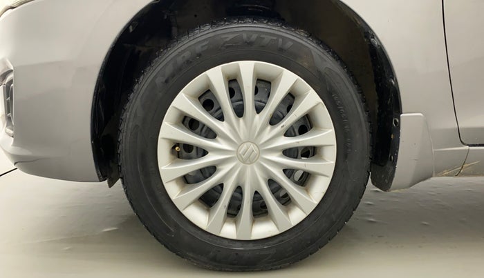 2015 Maruti Ciaz VXI+, Petrol, Manual, 79,817 km, Left Front Wheel