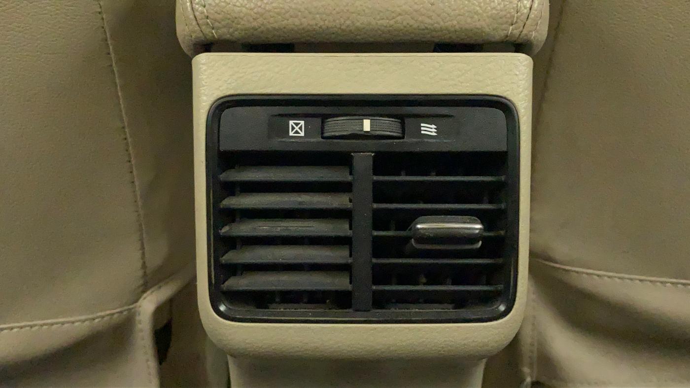 2015 Maruti Ciaz VXI+, Petrol, Manual, 79,817 km, Rear AC Vents