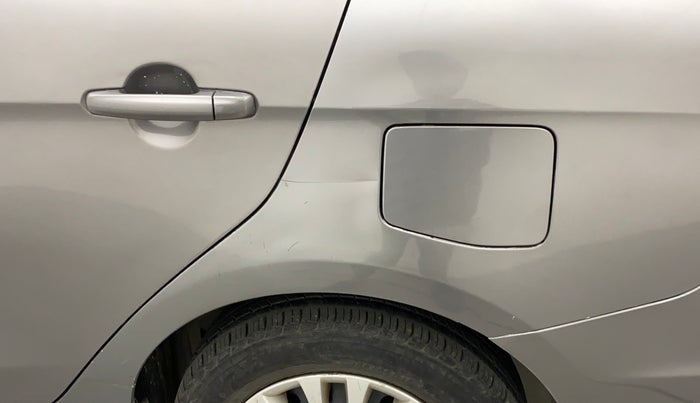 2015 Maruti Ciaz VXI+, Petrol, Manual, 79,817 km, Left quarter panel - Minor scratches