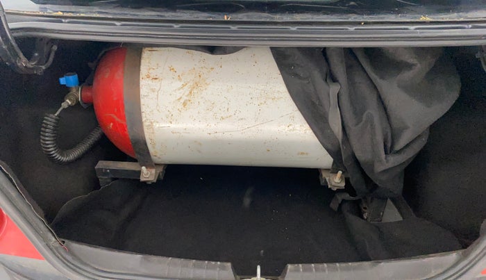 2015 Tata Zest XM PETROL, CNG, Manual, 52,534 km, Boot Inside