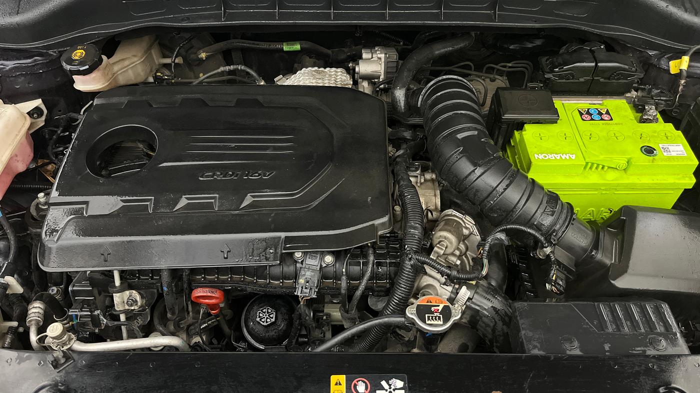 2022 KIA CARENS LUXURY PLUS 1.5 DIESEL AT 7 STR, Diesel, Automatic, 78,927 km, Engine View