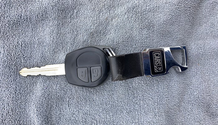 2014 Maruti Ertiga ZXI, Petrol, Manual, 73,818 km, Key Close Up