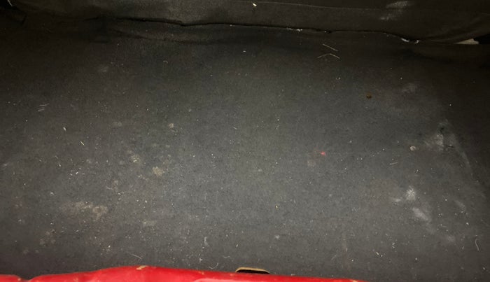 2015 Hyundai Eon MAGNA +, Petrol, Manual, 60,963 km, Boot Inside