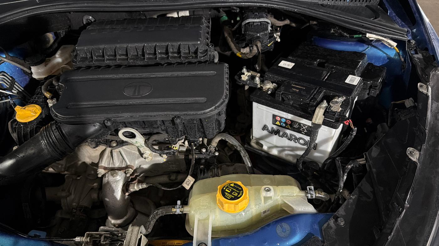 2024 Tata Tiago XZ PLUS PETROL, Petrol, Manual, 11,859 km, Engine View - Left