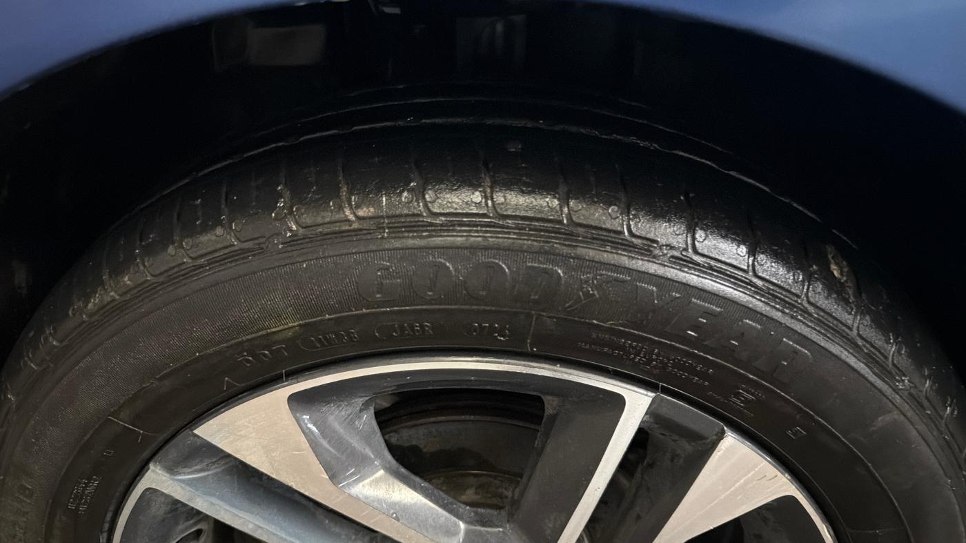 2024 Tata Tiago XZ PLUS PETROL, Petrol, Manual, 11,859 km, Left Front Tyre Tread