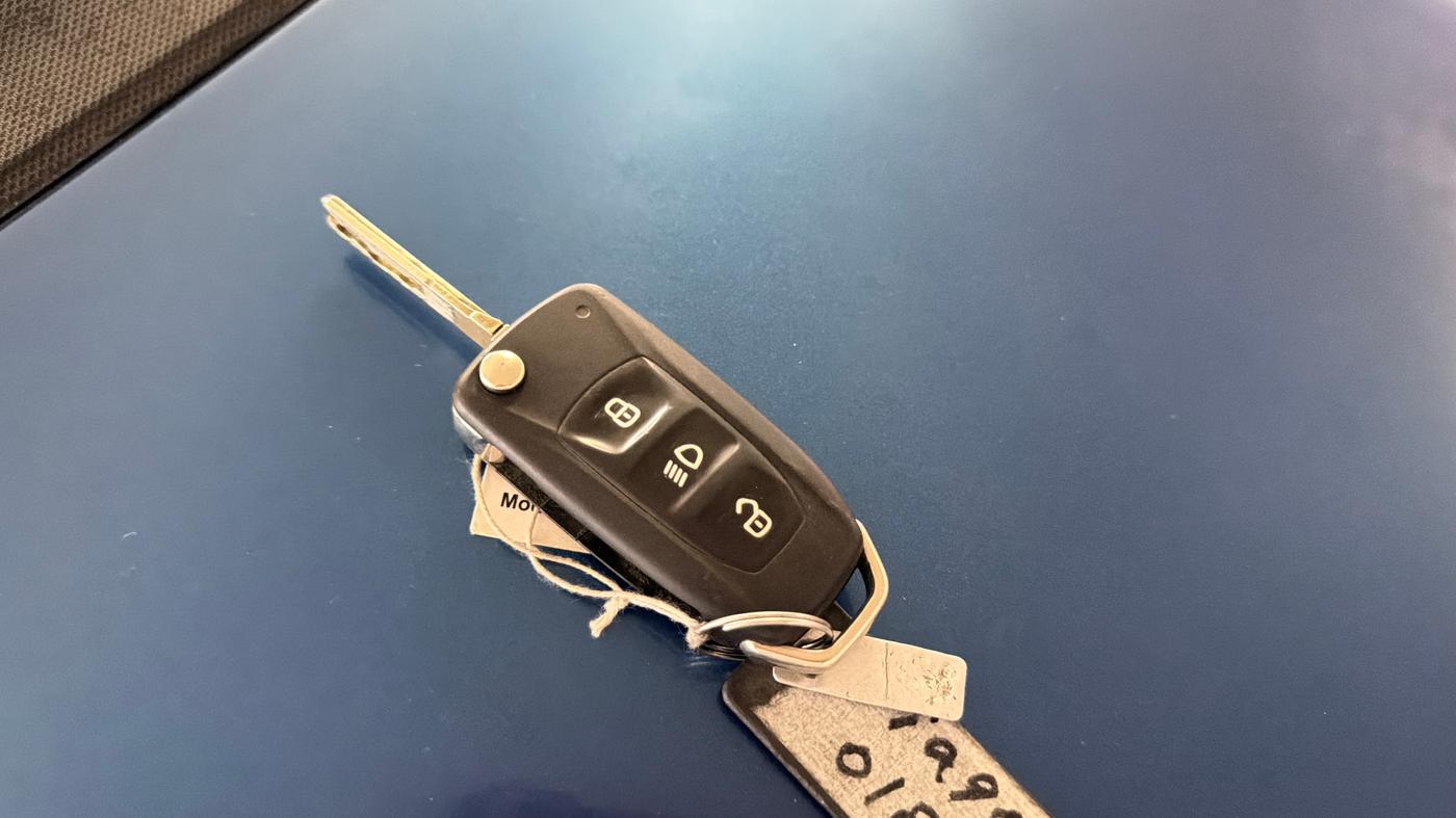 2024 Tata Tiago XZ PLUS PETROL, Petrol, Manual, 11,859 km, Key Close Up